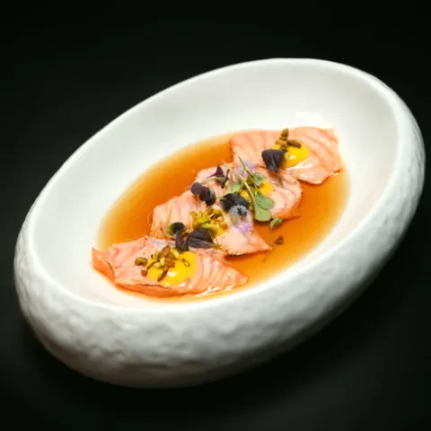 Sashimi de saumon, ponzu, agrumes